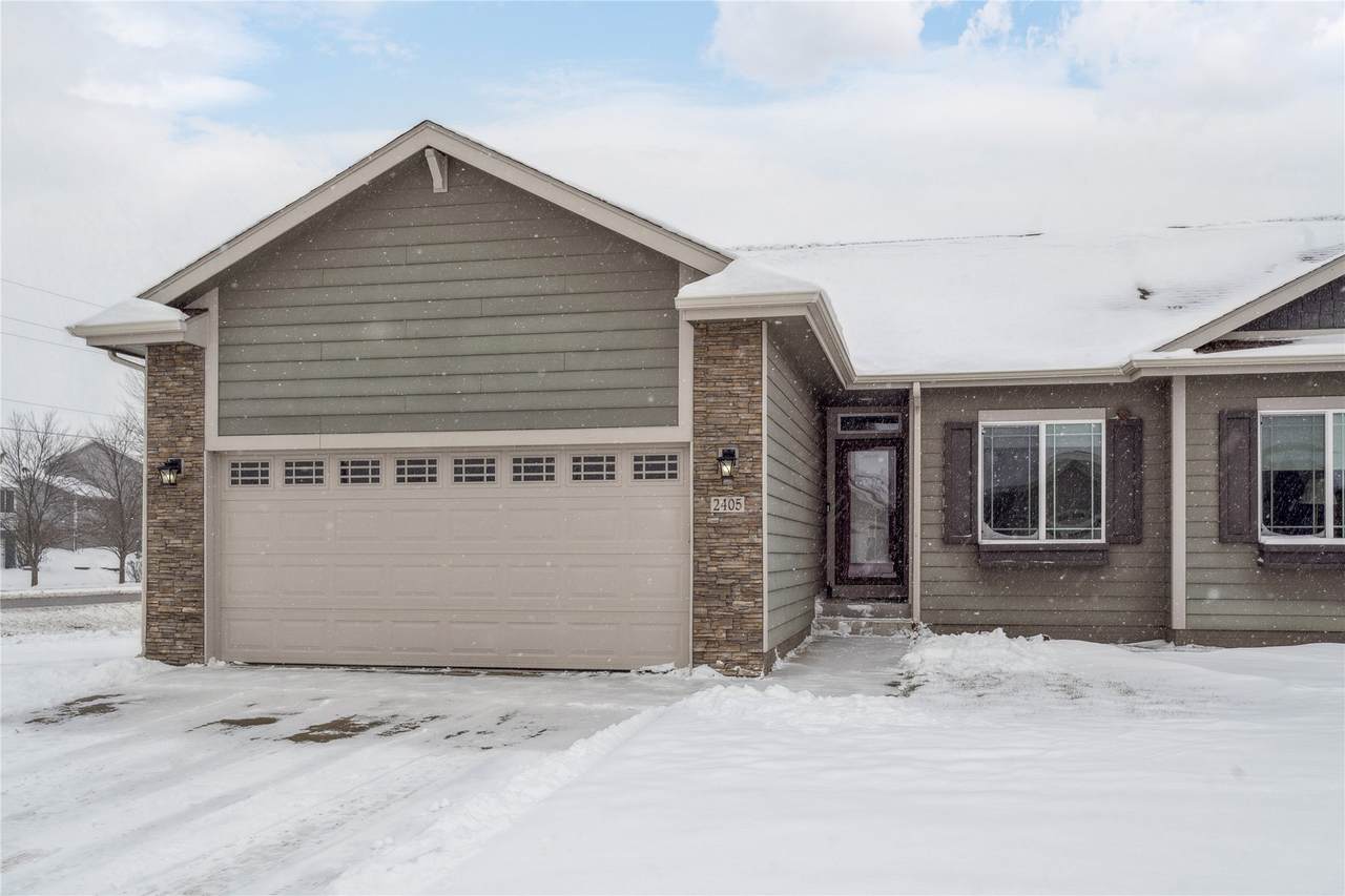 2405 3rd Avenue - Photo 1