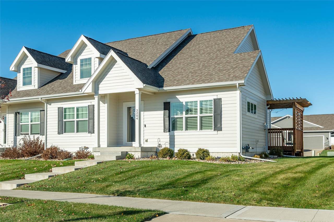 2204 Westwood Street - Photo 1