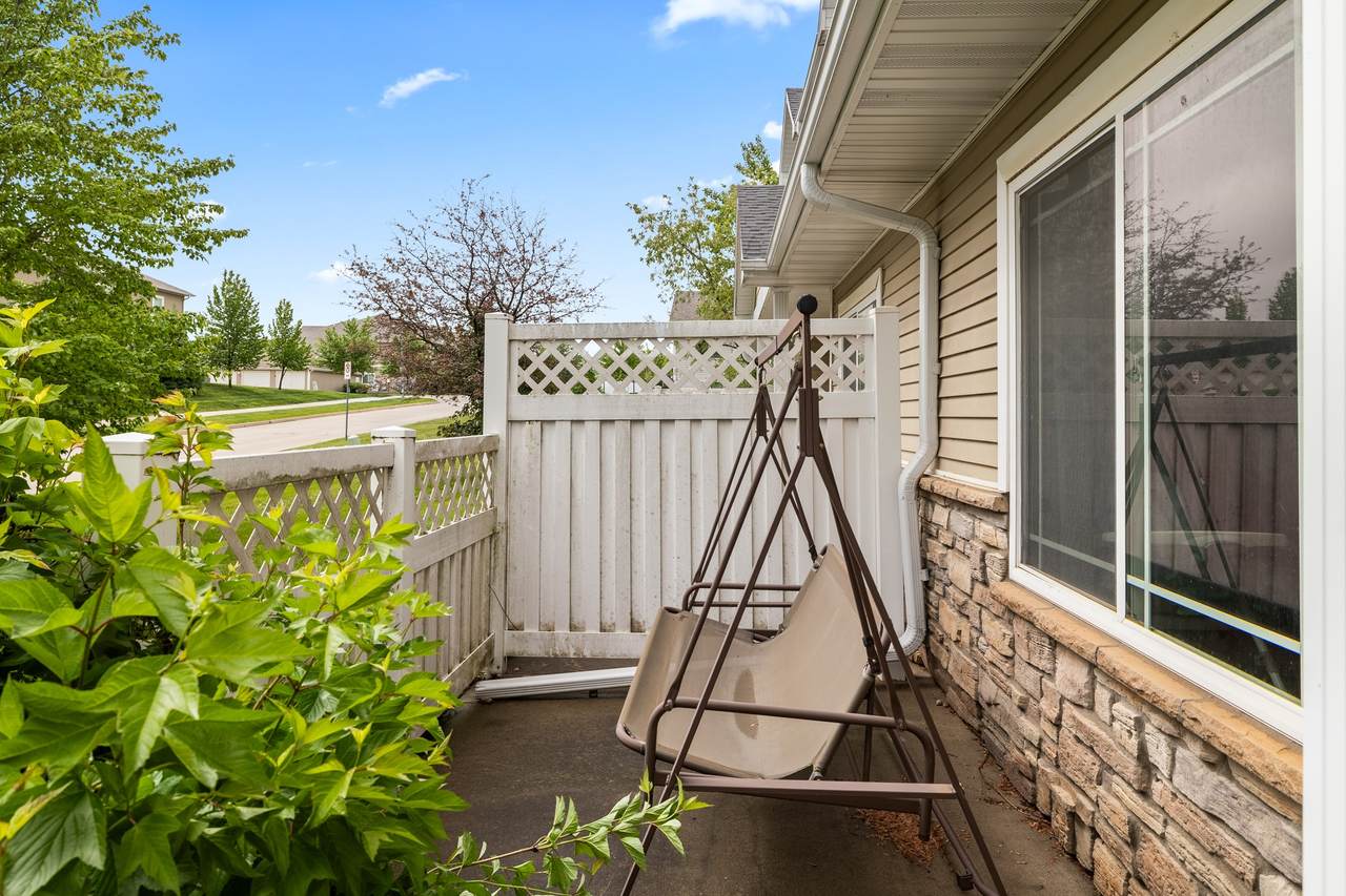 2341 Hart Avenue - Photo 1