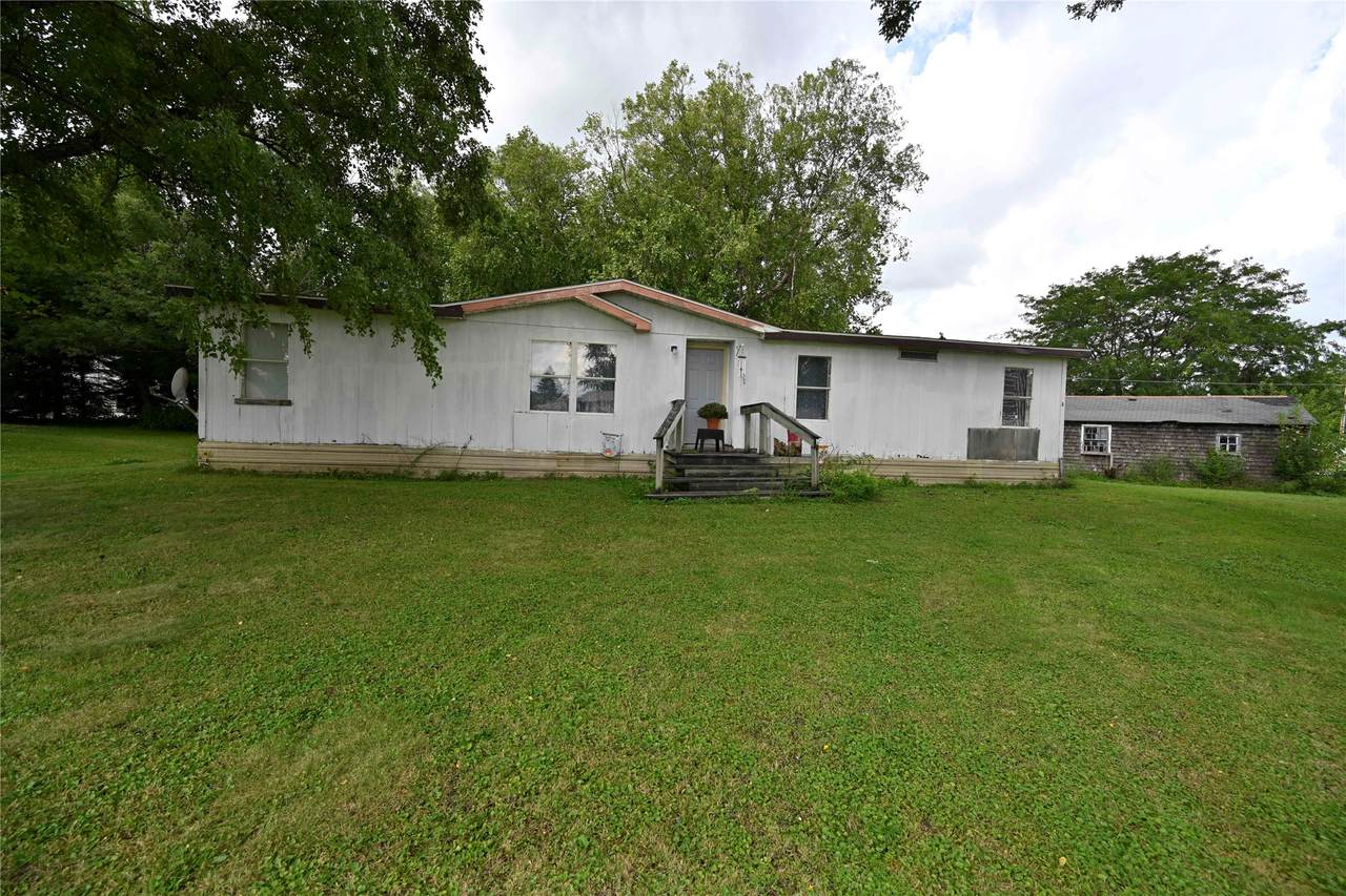 1001 2nd Street - Photo 1