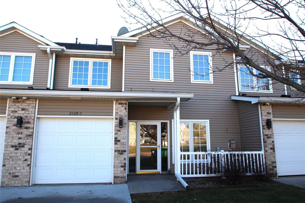 2108 Ashton Lane - Photo 1