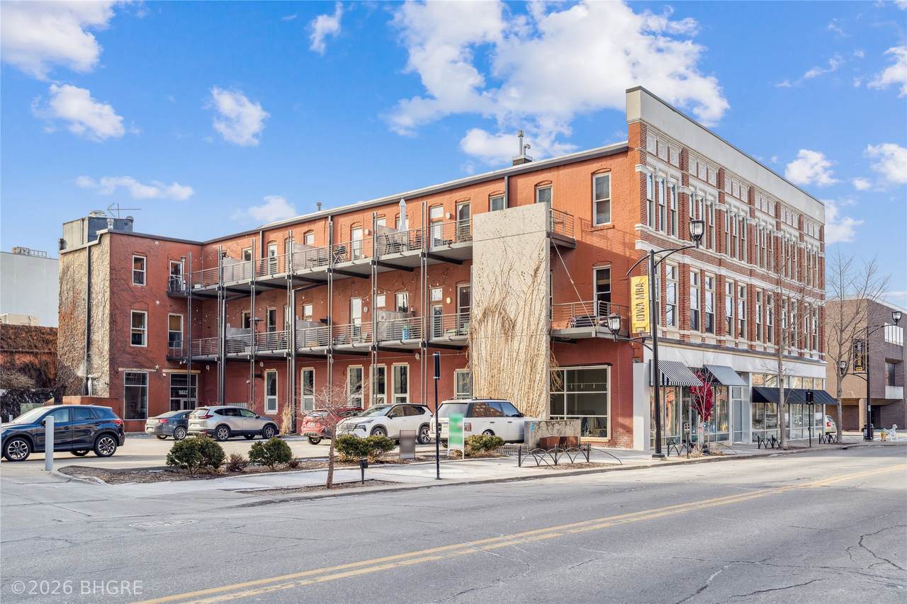 507 Locust Street - Photo 1