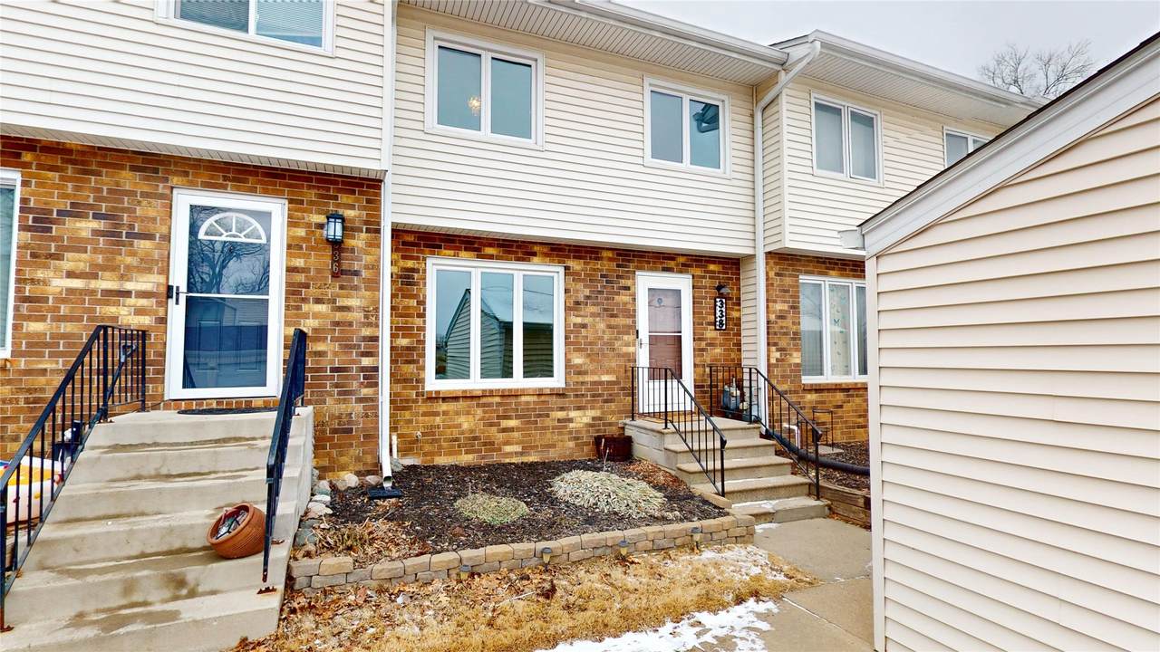 338 Holiday Circle - Photo 1