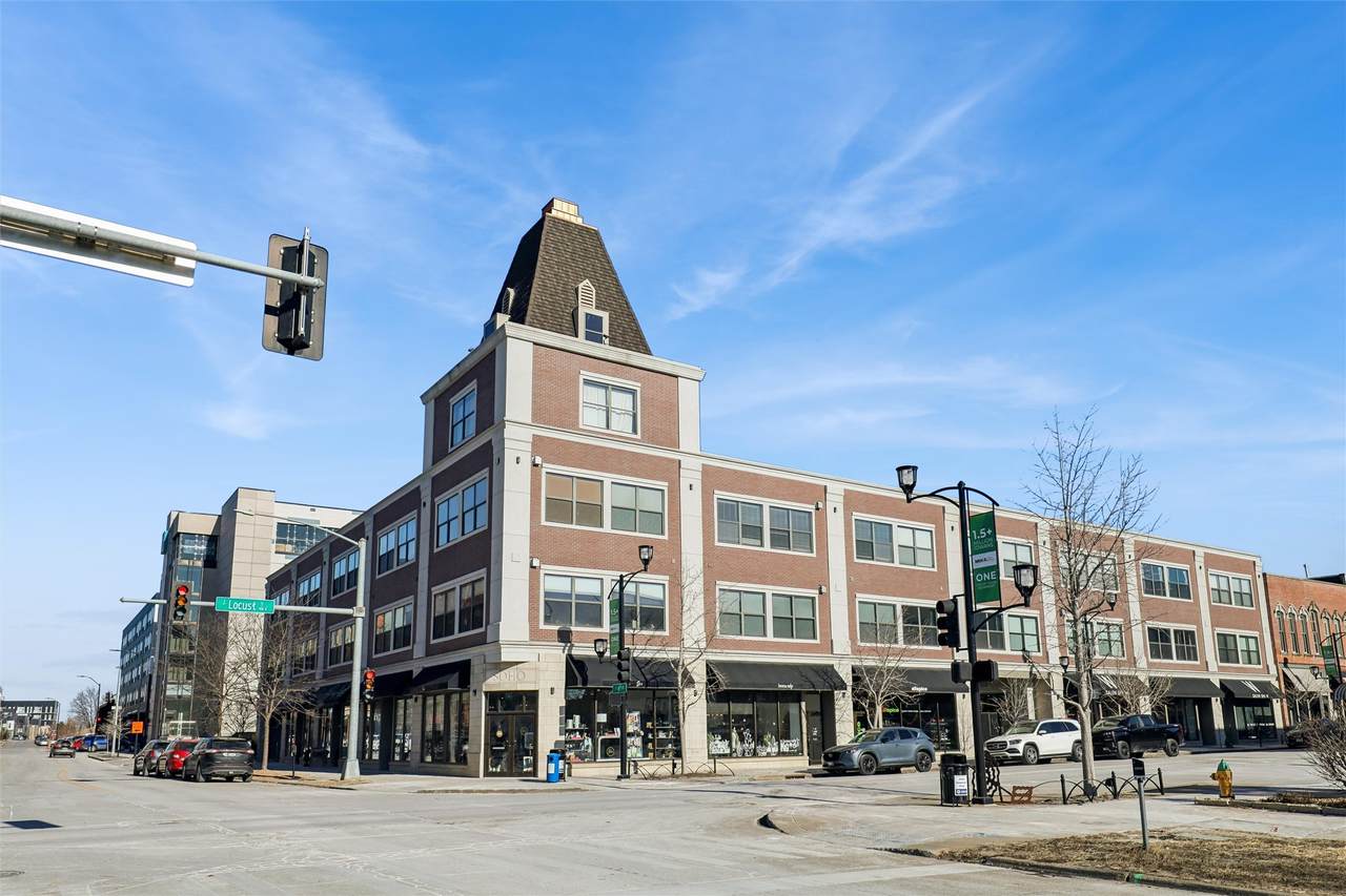 400 Locust Street - Photo 1