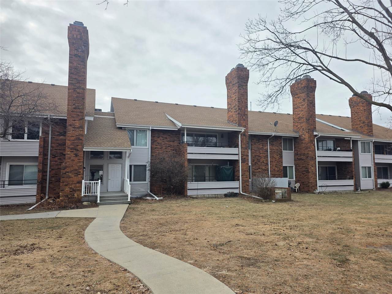 1100 50th Street - Photo 1