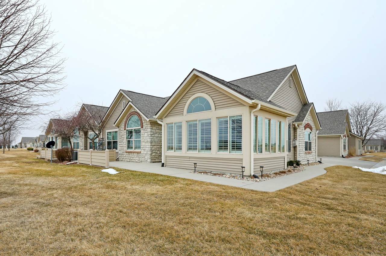3305 Glenstone Drive - Photo 1