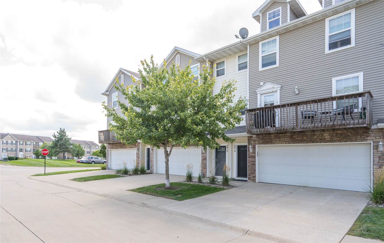 4814 Grove Lane - Photo 1