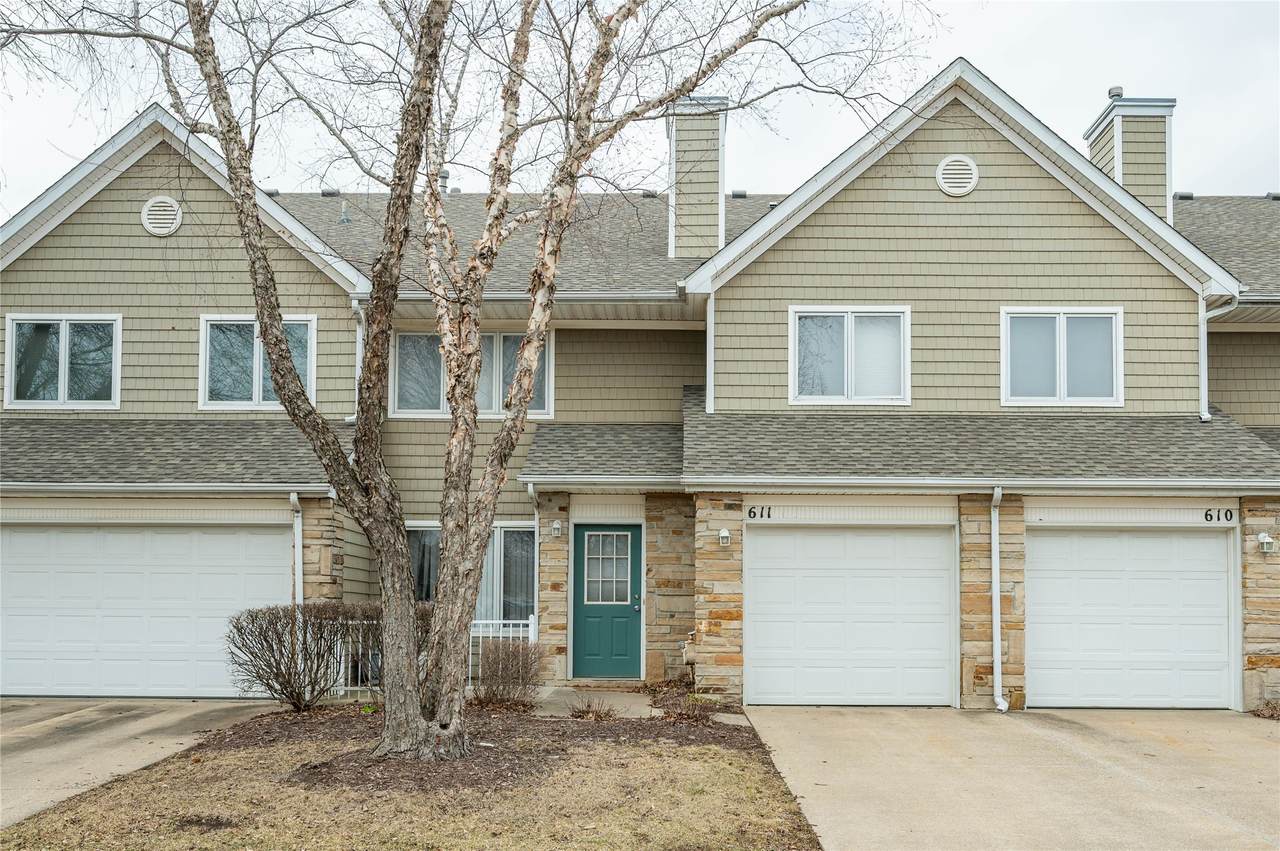 811 Burr Oaks Drive - Photo 1