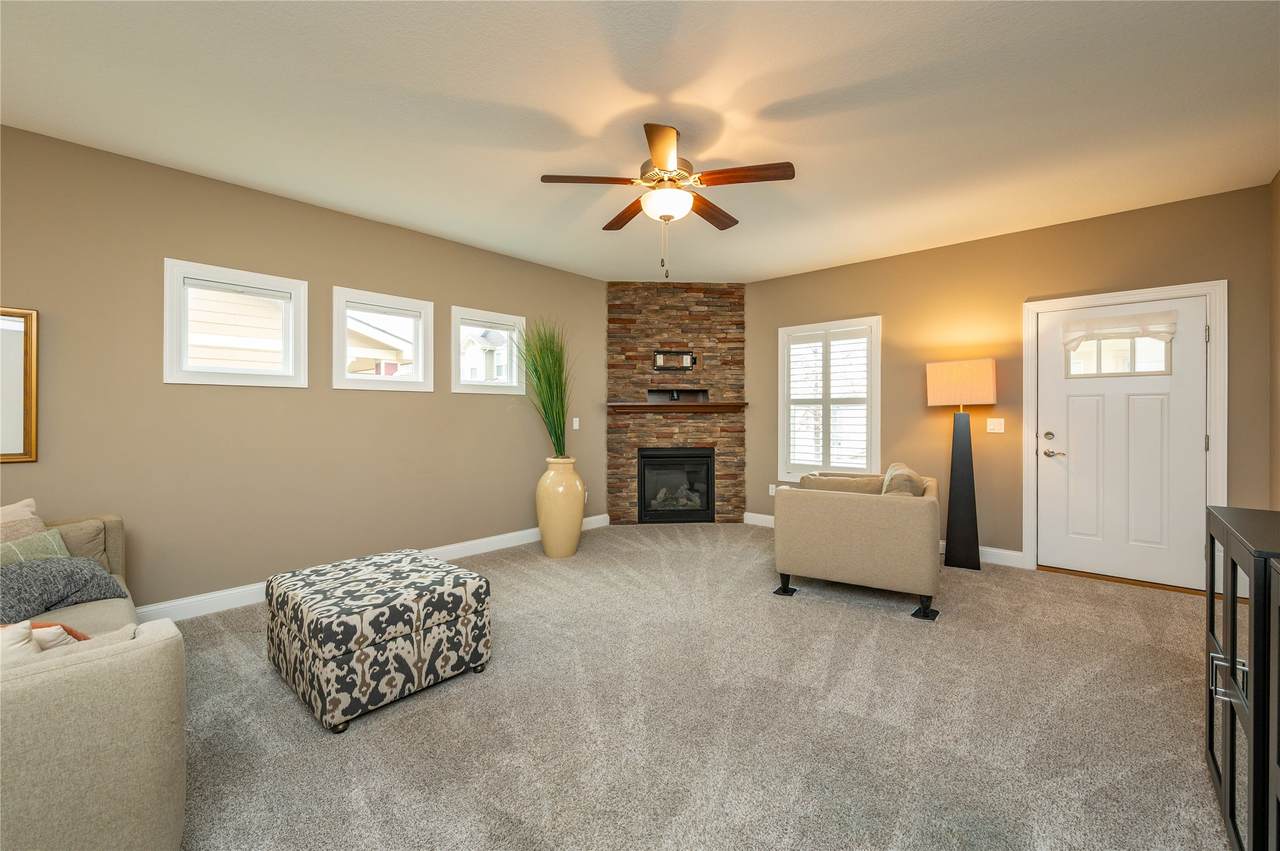 https://bt-photos.global.ssl.fastly.net/desmoines/1280_boomver_1_736413-2.jpg