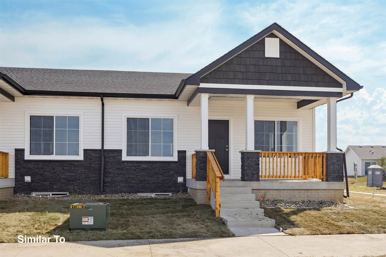 916 Sawgrass Drive - Photo 1