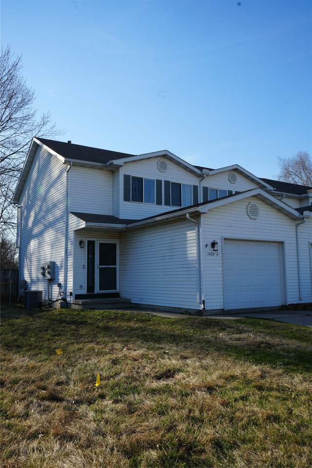 1425 5th Street - Photo 1