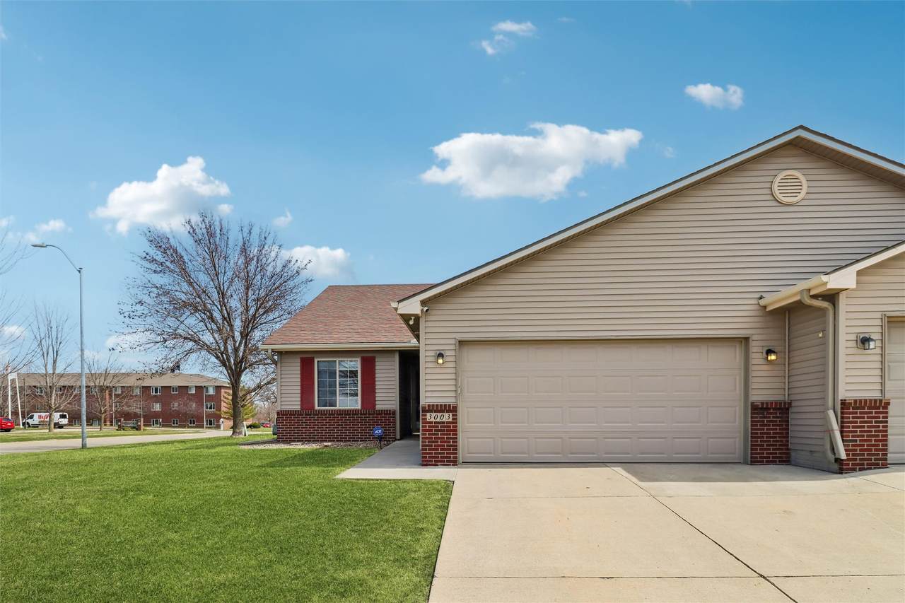 3003 Turnberry Drive - Photo 1