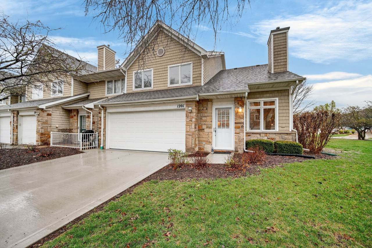 811 Burr Oaks Drive - Photo 1