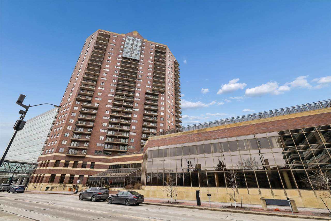 300 Walnut Street - Photo 1
