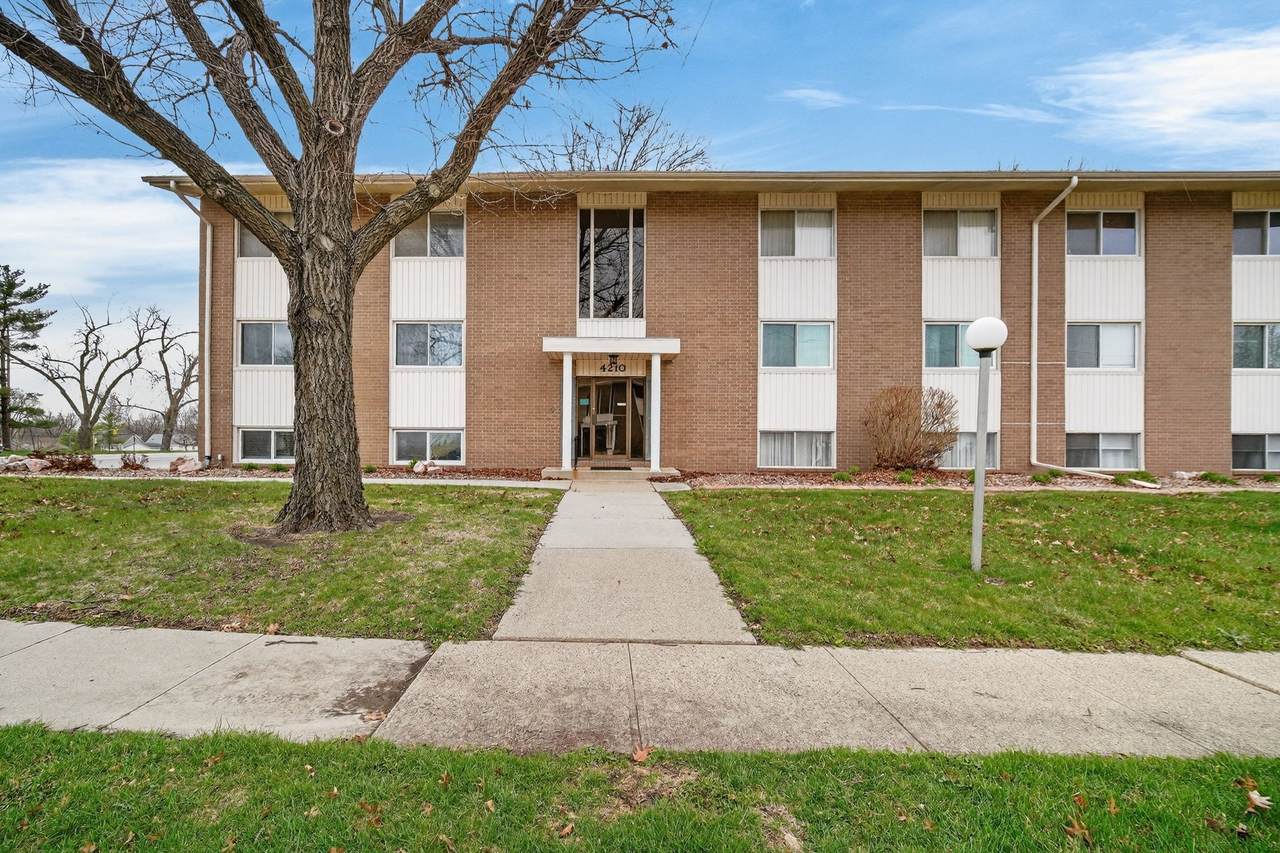 4210 62nd Street - Photo 1