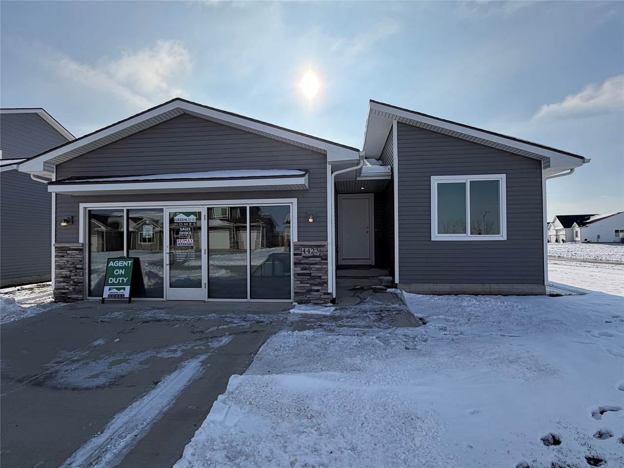 4423 17th Street - Photo 1