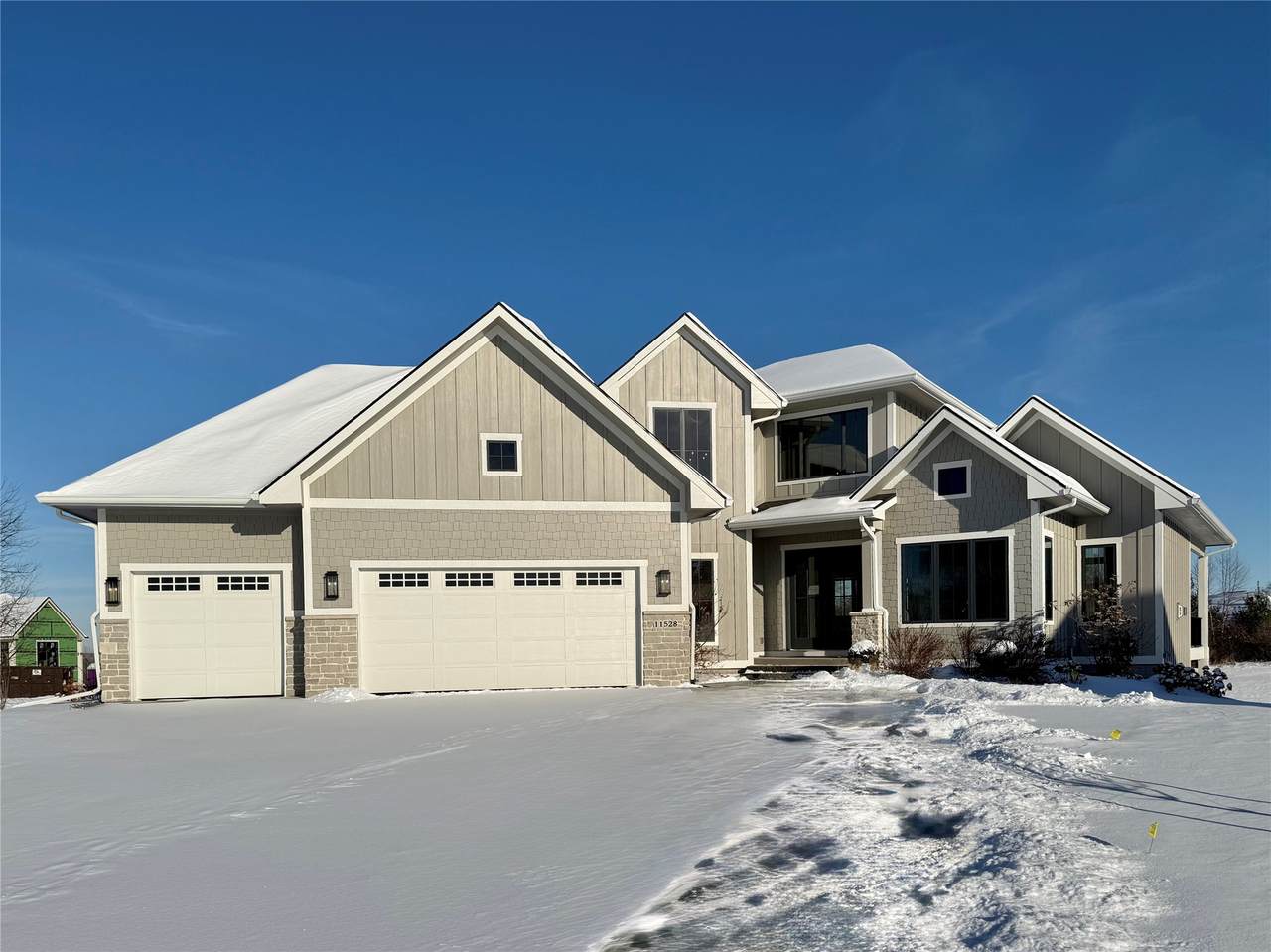 11528 Brookefield Court - Photo 1