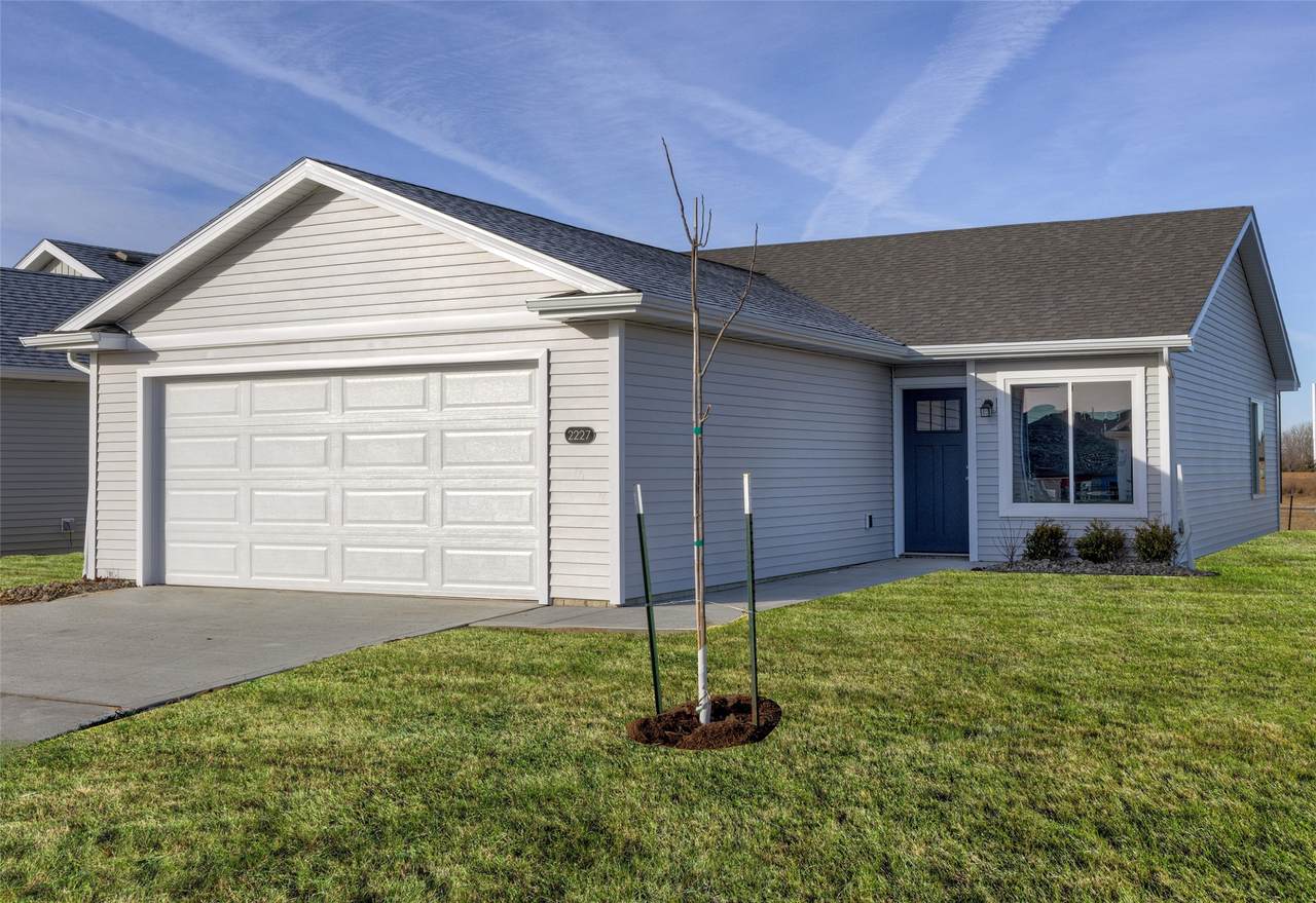 2227 Legacy Drive - Photo 1