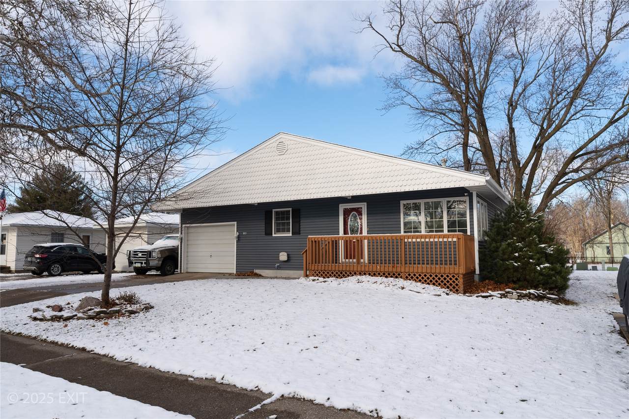 901 Jefferson Street - Photo 1