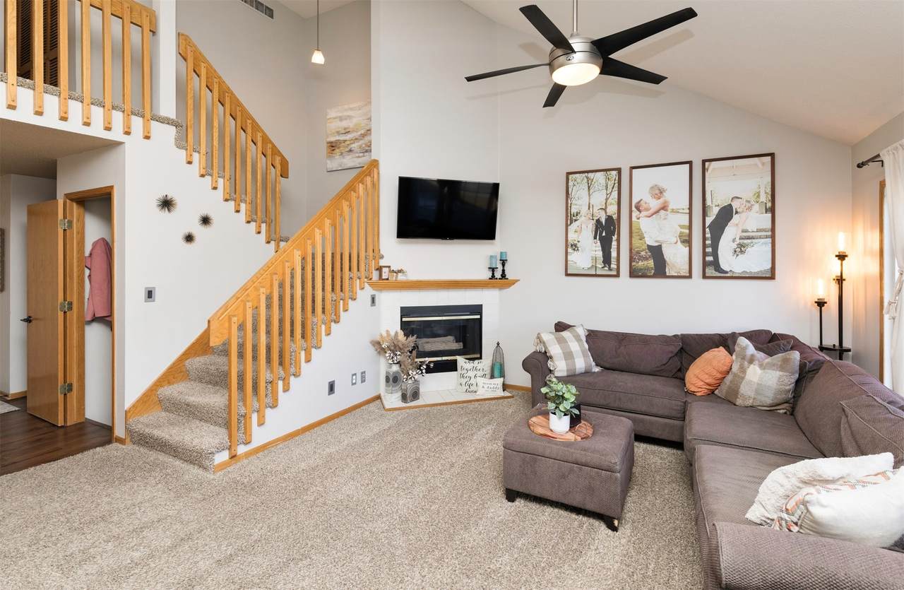 311 Woodbine Drive - Photo 1