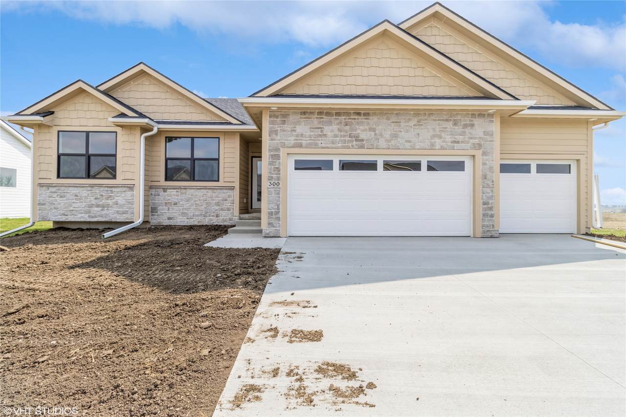300 Ashley Avenue - Photo 1