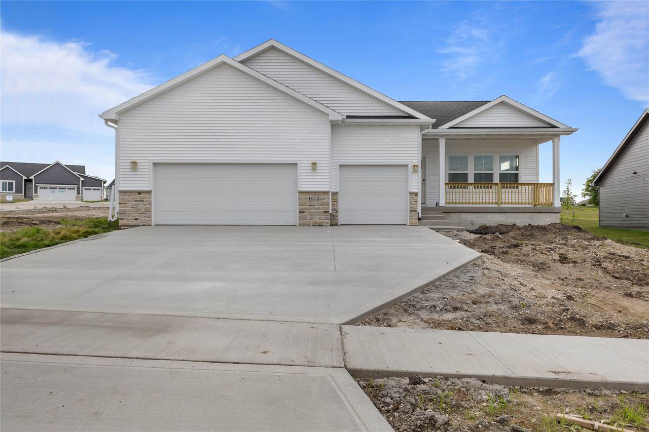 1632 20th Avenue - Photo 1