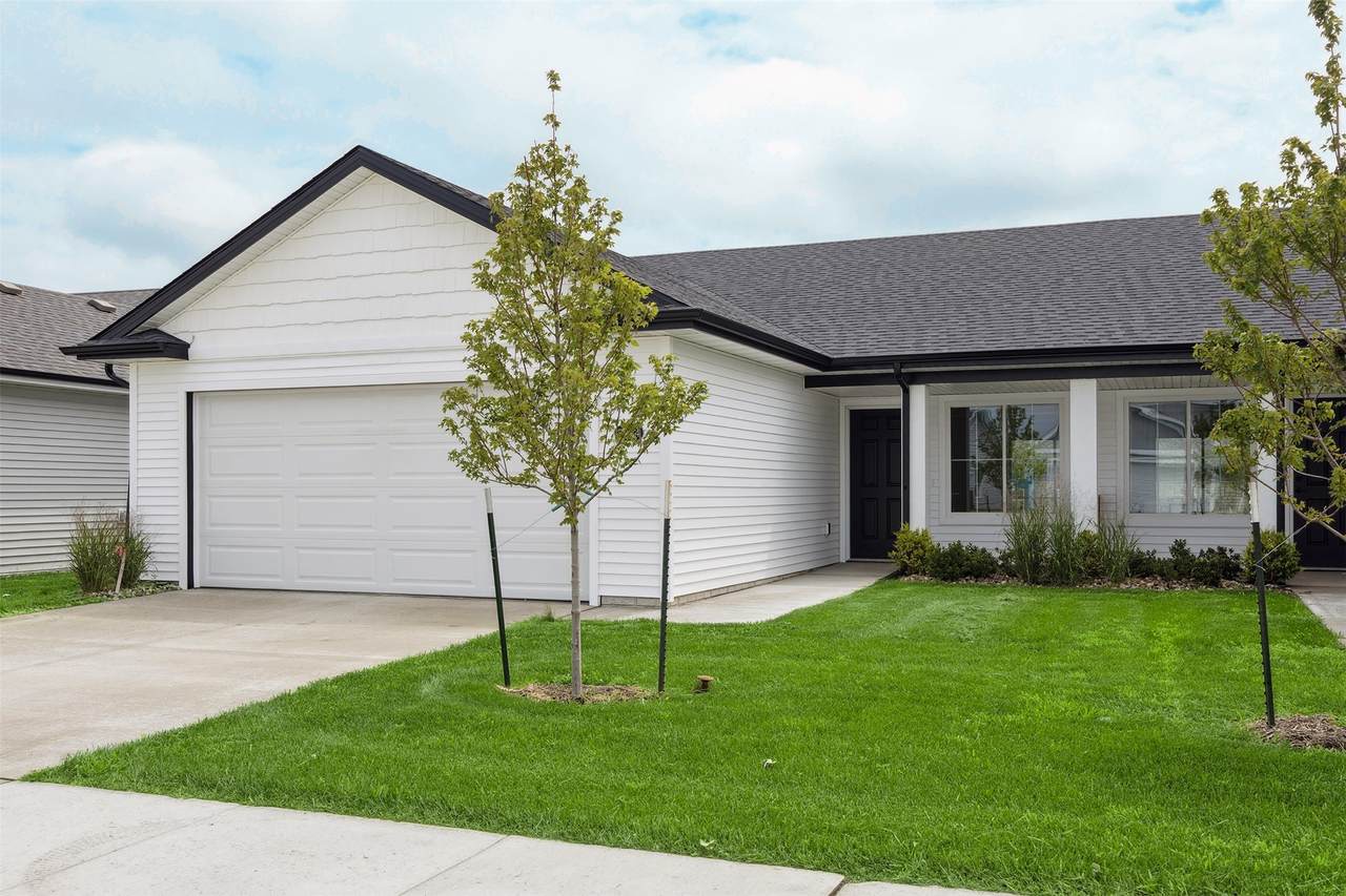 2224 Legacy Drive - Photo 1