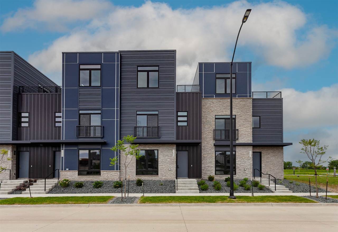 1166 Murphy Street - Photo 1