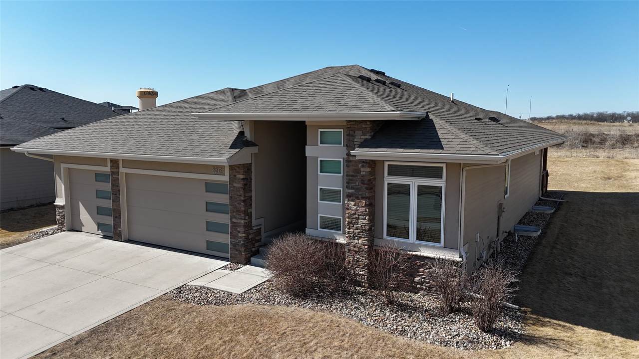 5312 165th Street - Photo 1