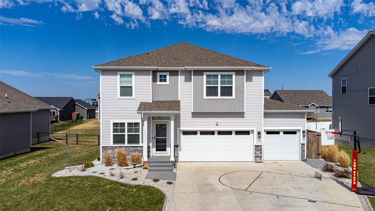 3216 Reinhart Drive - Photo 1