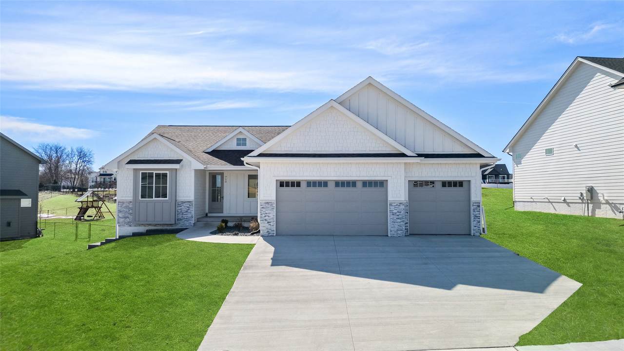 710 Belmont Boulevard - Photo 1