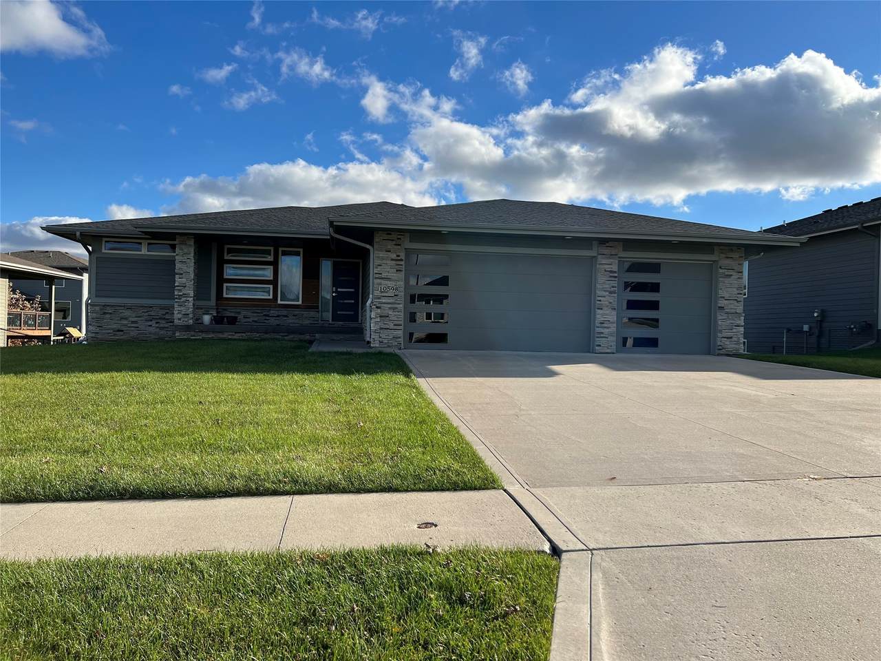 10598 72nd Lane - Photo 1