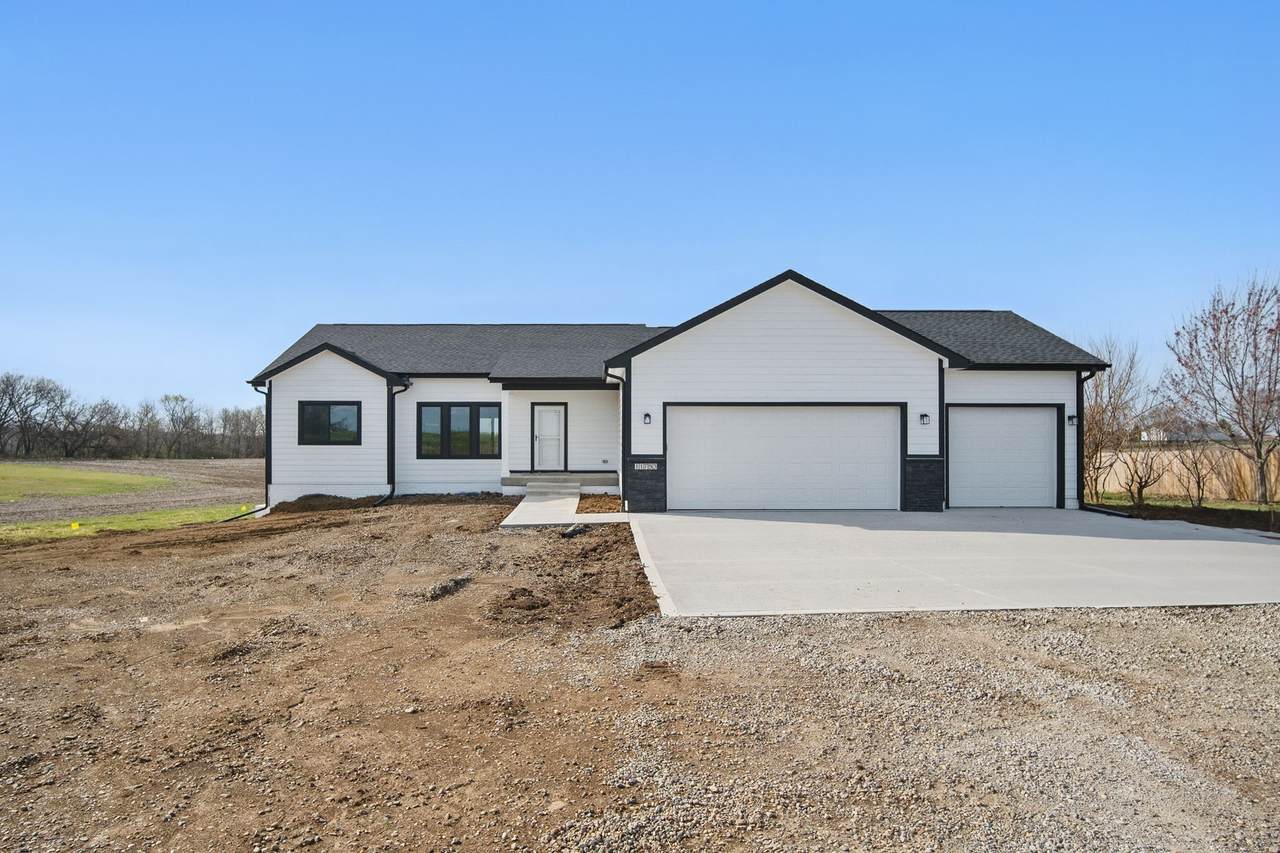 11753 64th Avenue - Photo 1
