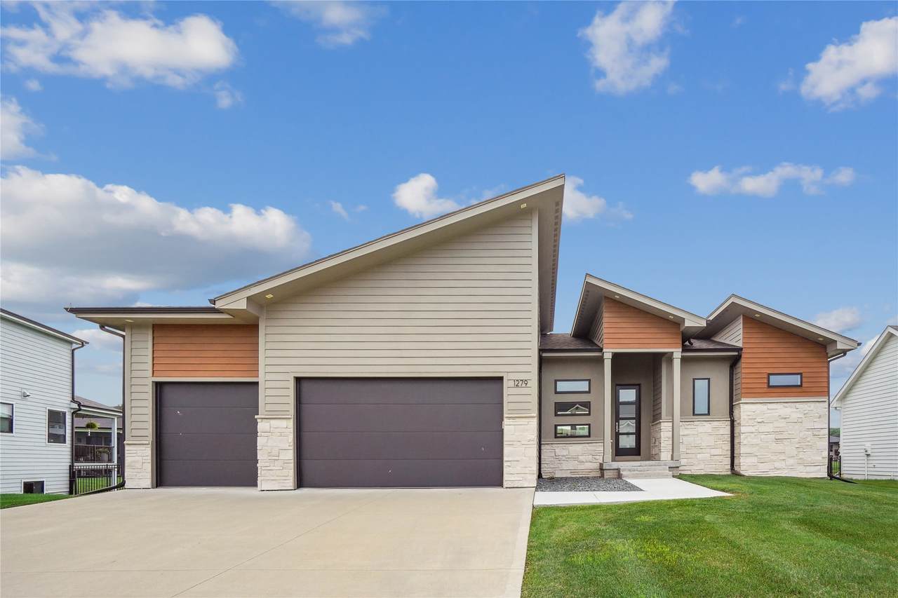 1279 Wildfire Avenue - Photo 1