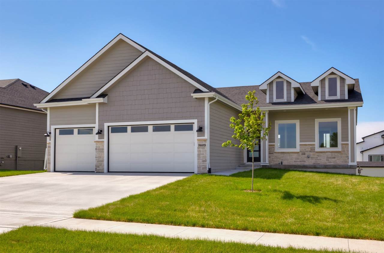 3605 12th Street - Photo 1