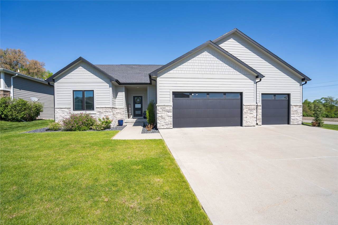 9450 Bottlebrush Road - Photo 1