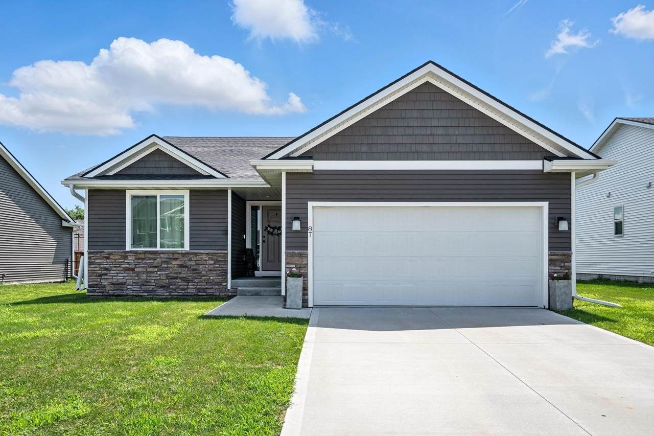 87 Dorr Drive - Photo 1