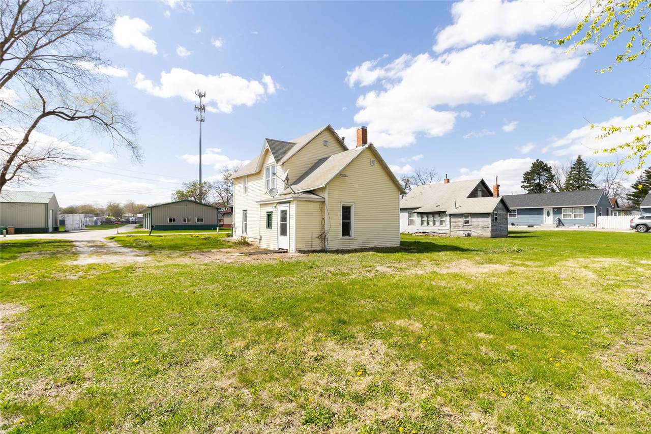 205 Jefferson Street - Photo 1