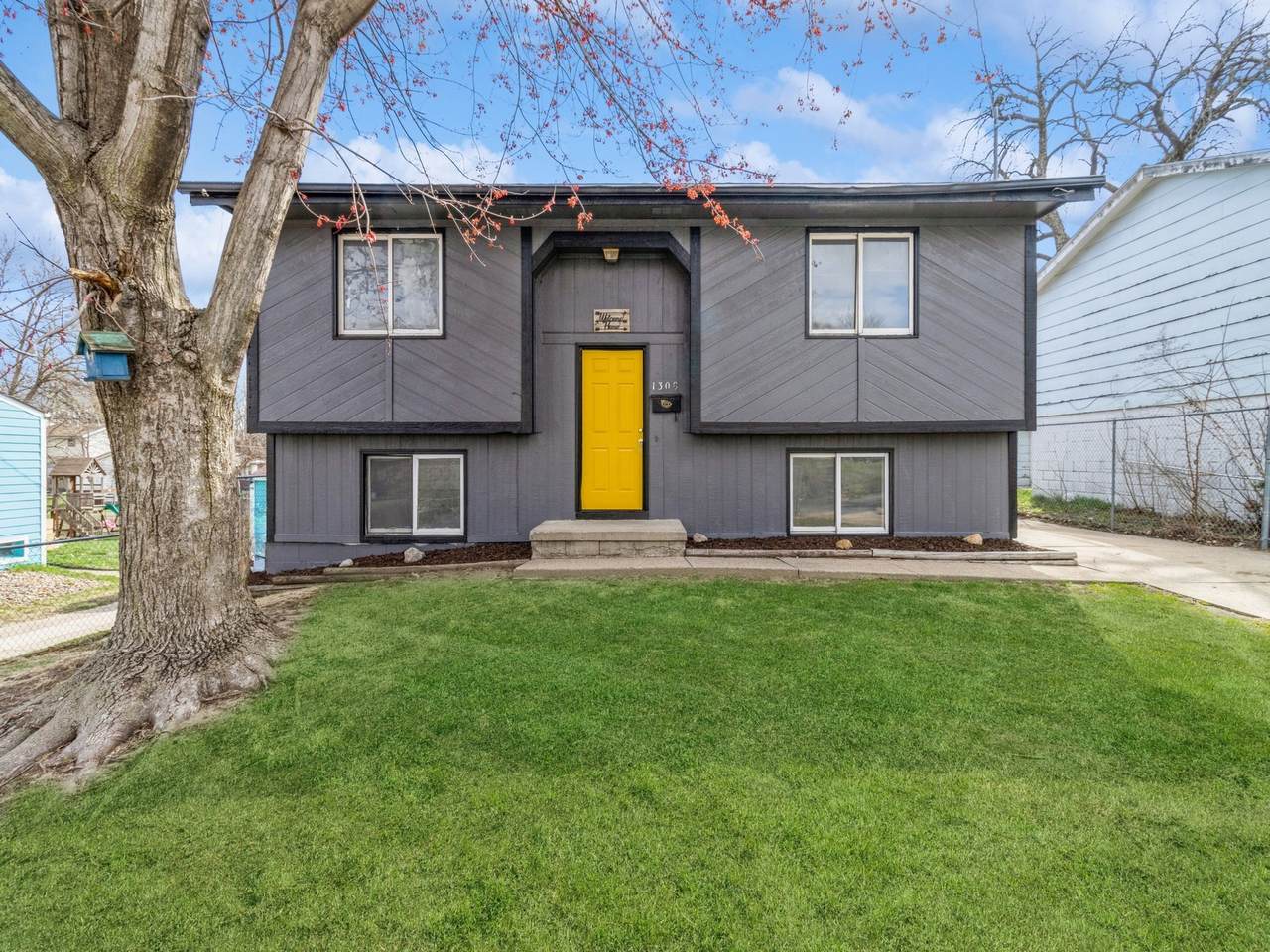 1309 Stewart Street - Photo 1