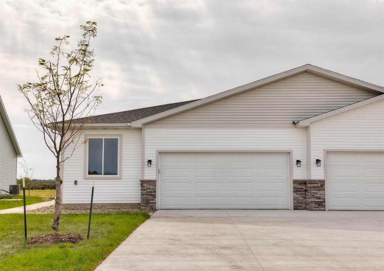 2709 13th Street - Photo 1