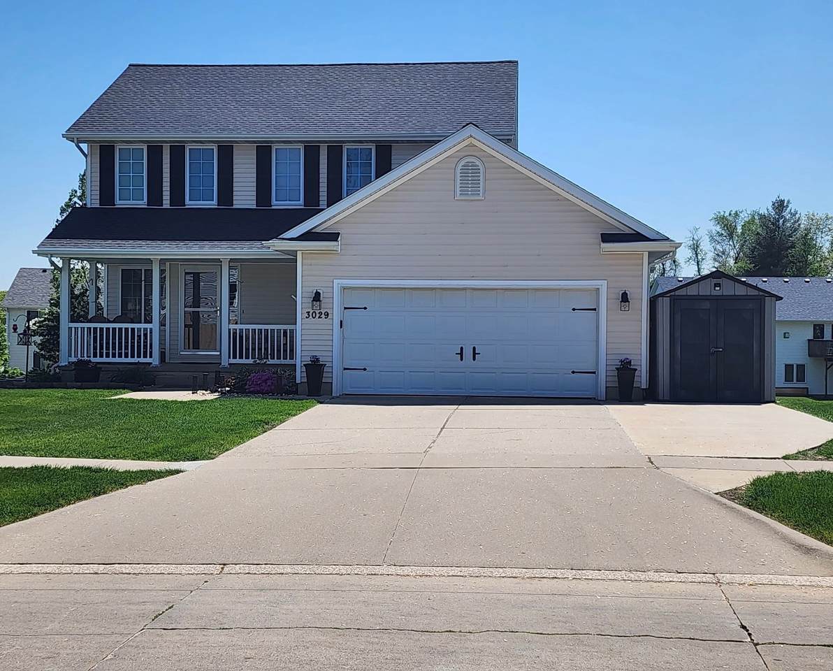 3029 Hart Avenue - Photo 1
