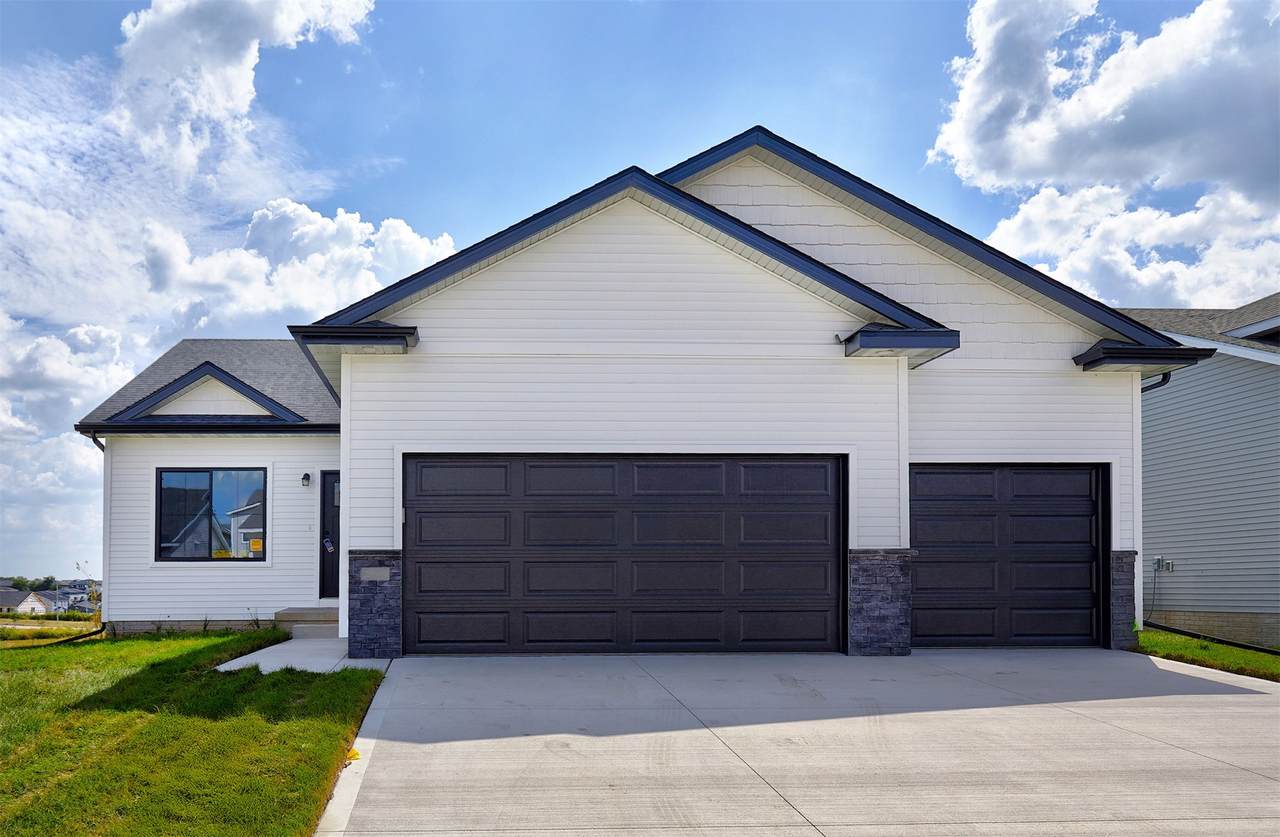 9394 Modena Lane - Photo 1