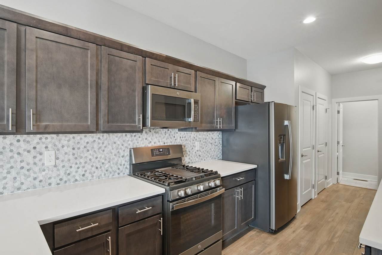 9674 Crowning Drive - Photo 1