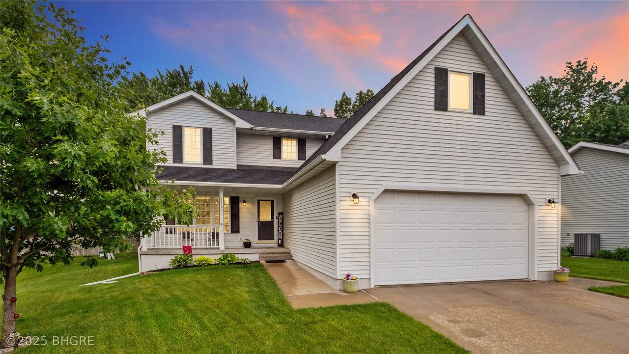 1105 Henderson Place - Photo 1