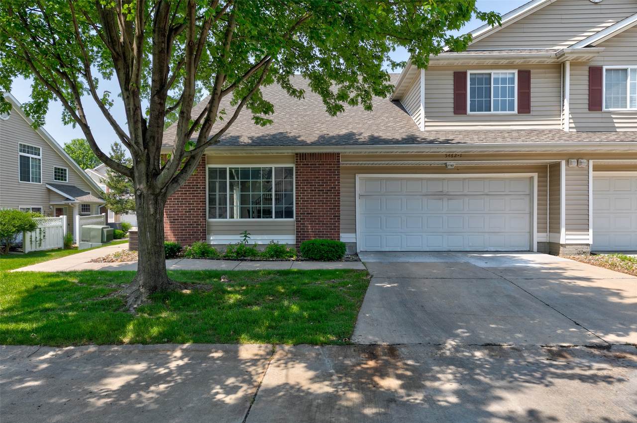 5462 Longview Court - Photo 1