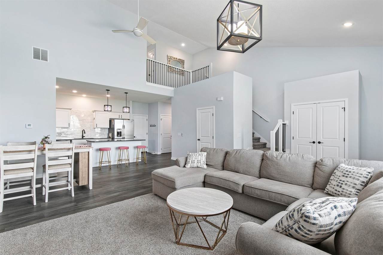 481 10th Street - Photo 1