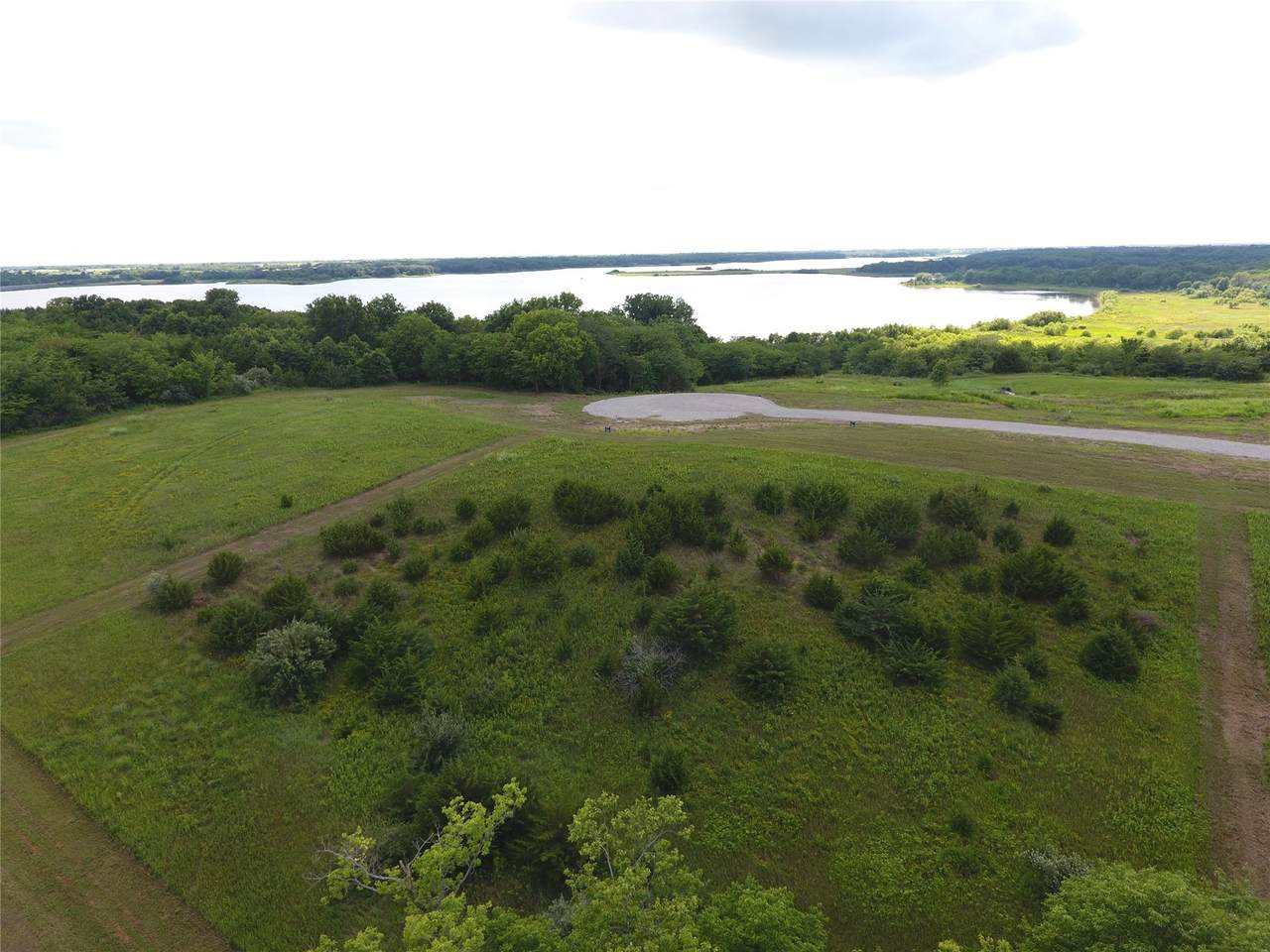 376 Lake Drive - Photo 1