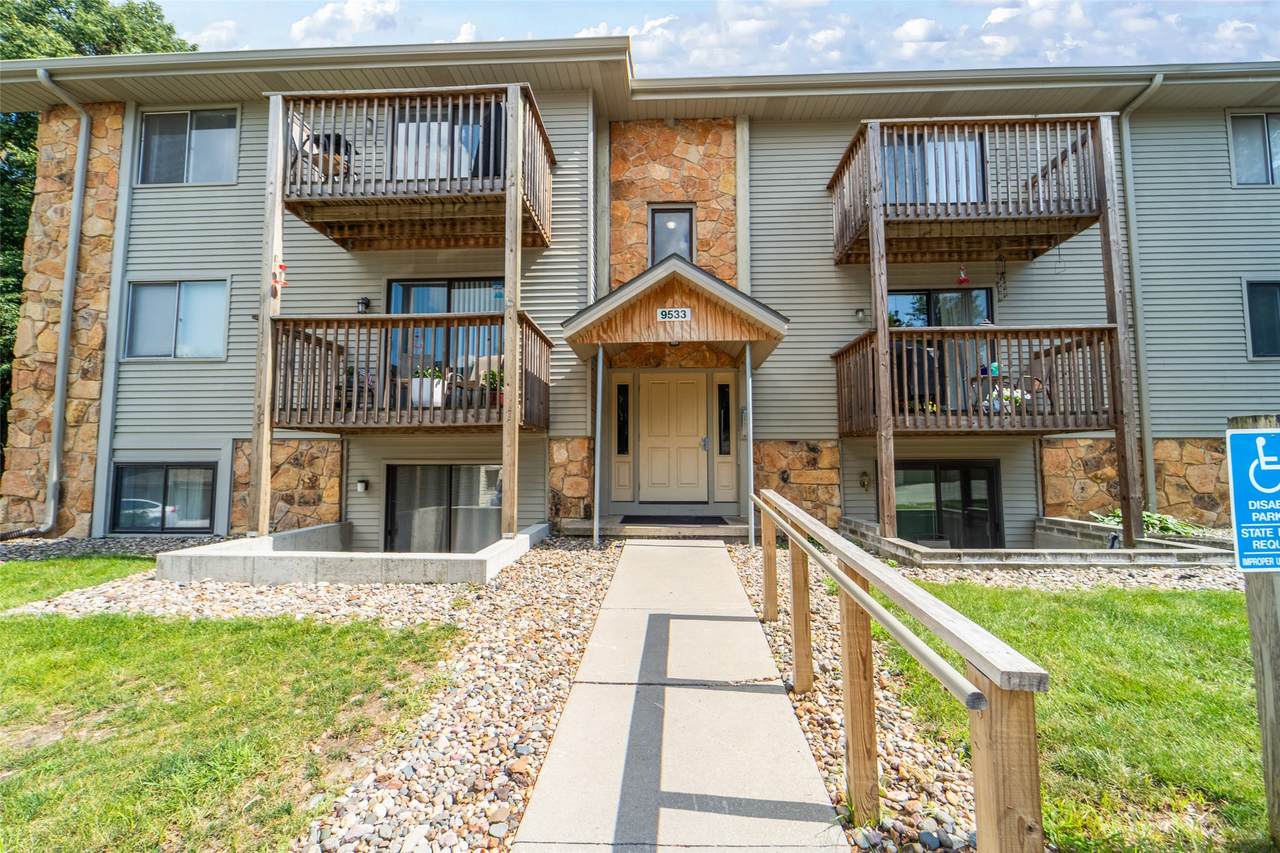 9533 University Avenue - Photo 1