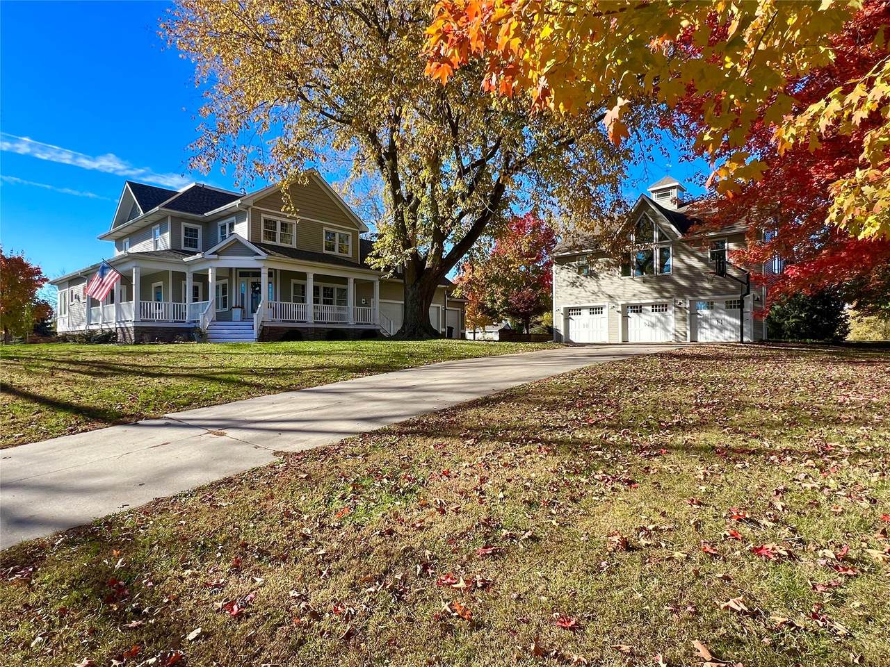 1149 28th Street - Photo 1