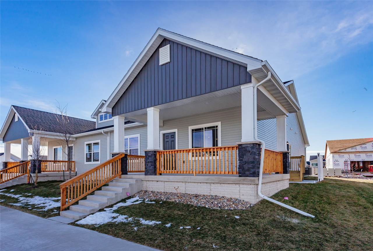 9733 Regatta Lane - Photo 1